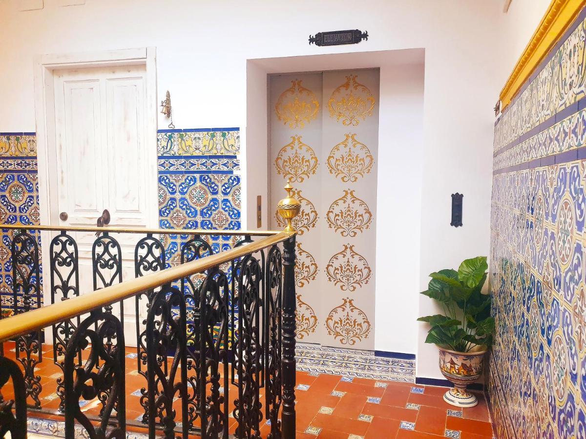 Palace-House Hércules 92 Sevilla Exterior foto