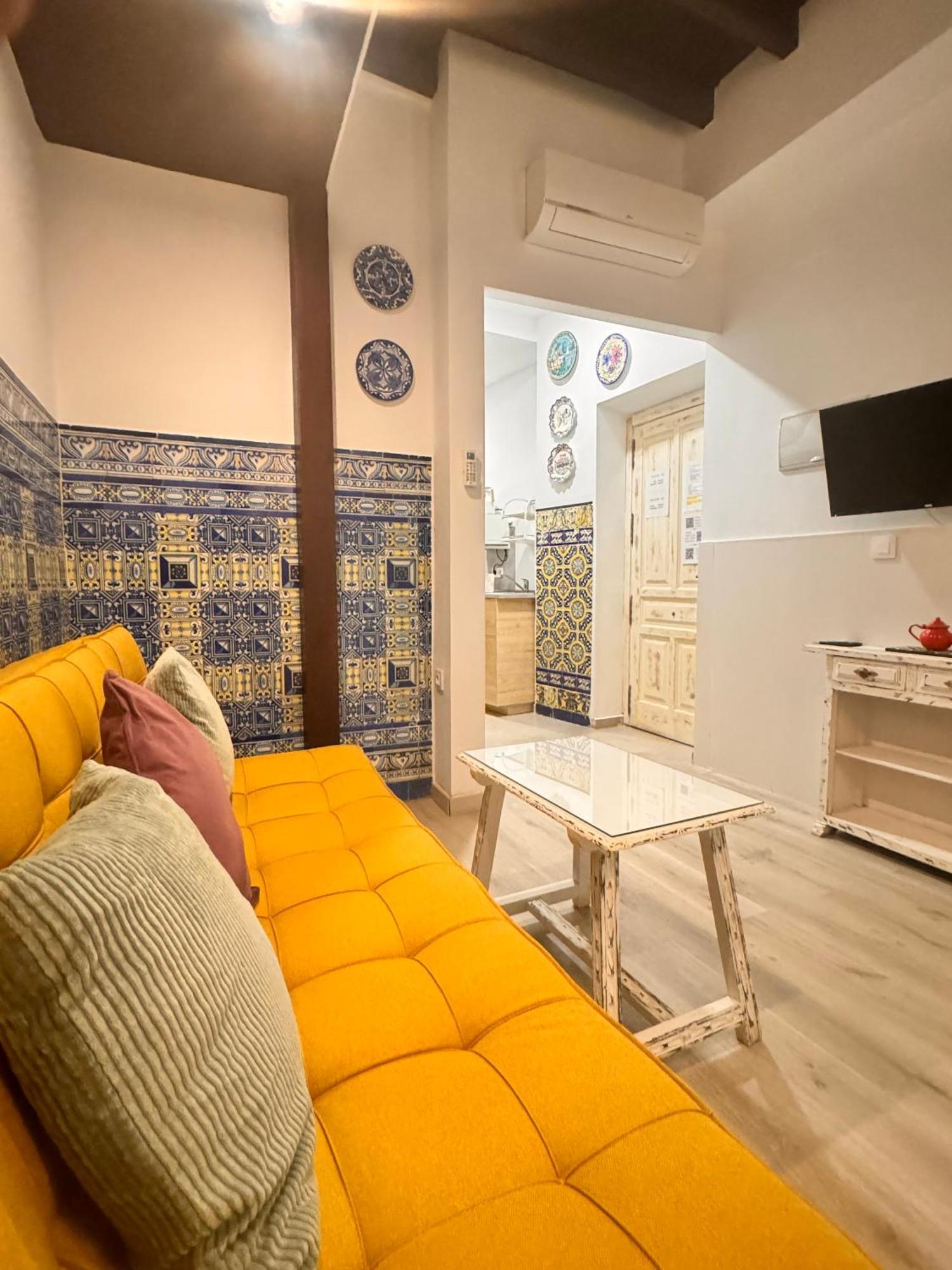 Palace-House Hércules 92 Sevilla Habitación foto